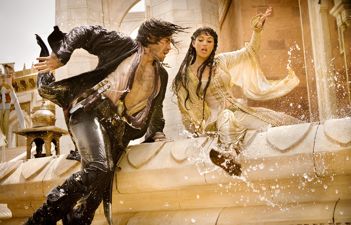Jake Gyllenhaal și Gemma Arterton în Prince of Persia: Sands of Time. E unul dintre filmele bazate pe jocuri video cu încasări mari
