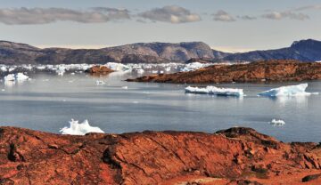 Formațiune geografică din Groenlanda. În imagine nu apare cea mai nordică insulă