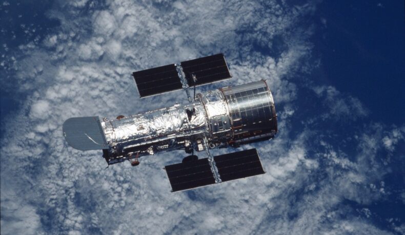 Telescopul spațial Hubble urmează să fie studiat de NASA și SpaceX