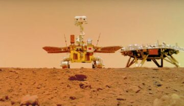 Selfie cu roverul Zhurong pe Marte. Imagini surprinse de NASA pe Marte confirmă că Zhurong nu s-a mai mișcat