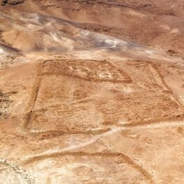 Tabară romană din Israel, pentru a ilustra descoperirea din deșertul Arabiei