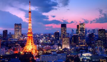 Orașul Tokyo, în topul cu cele mai mari orașe din lume, cu turnul din capitală aprins